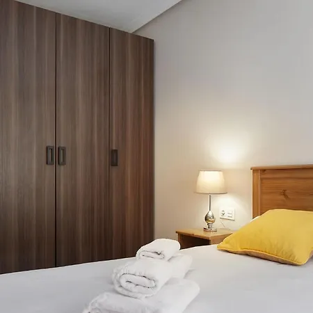 The Collection - Bermingham * San Sebastián